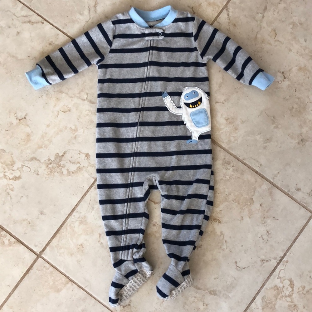 Warm PJ bundle - Picture 2 of 8